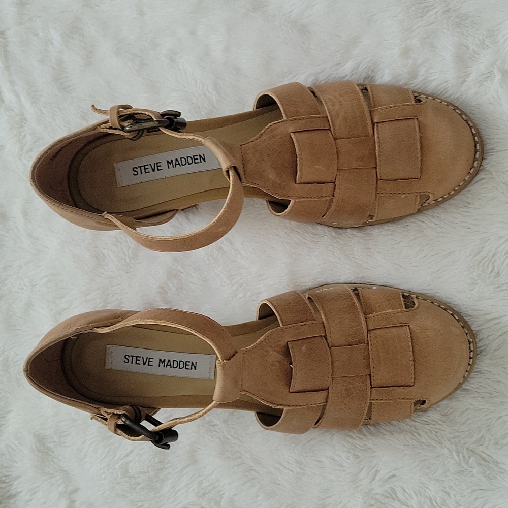 Steve Madden Sandals 8